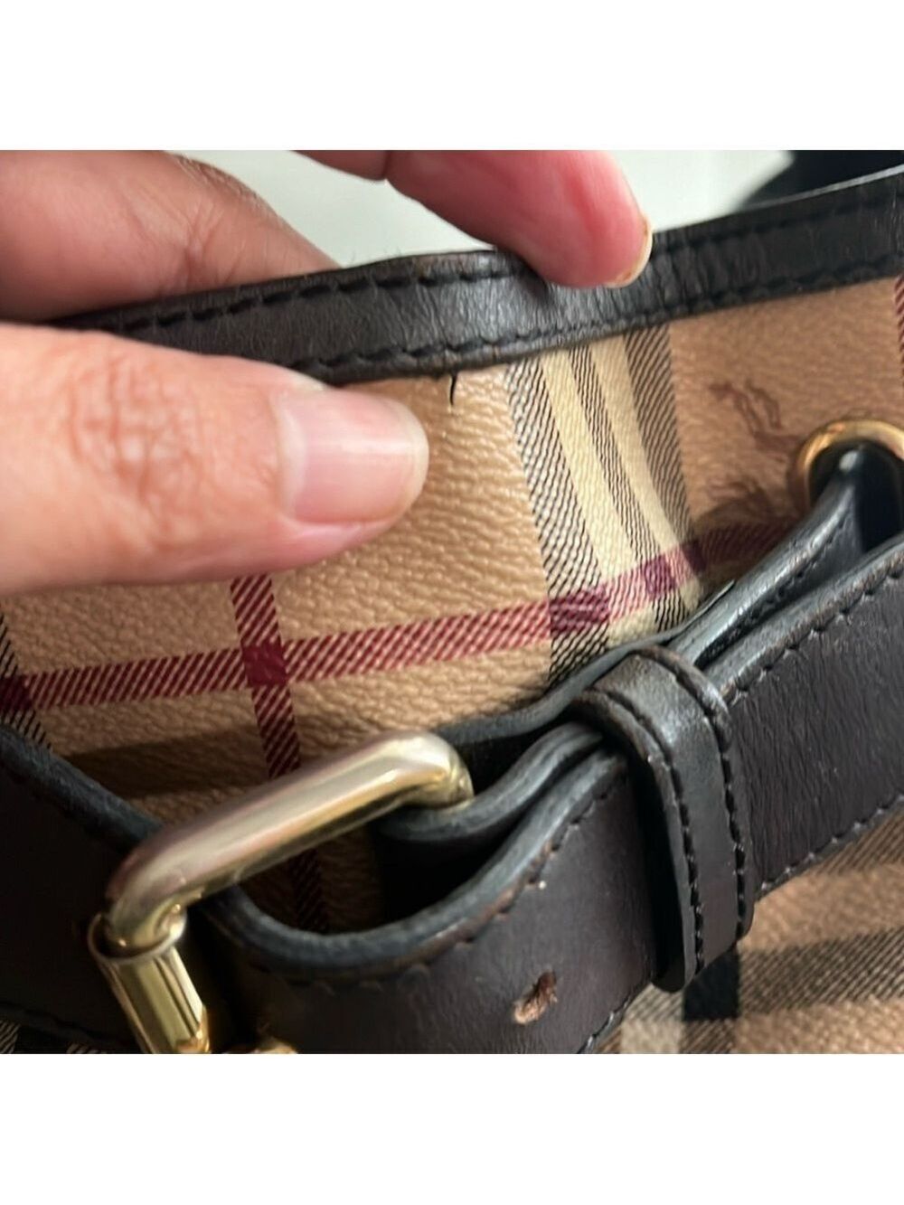 BURBERRY HAYMARKET CHECK HOBO - Picture 7 of 16